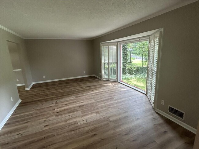 Foto del edificio - 2271 Fox Hound Pkwy