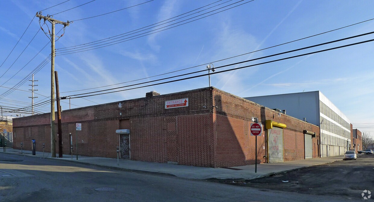 Primary Photo - 218-65 98th Ave