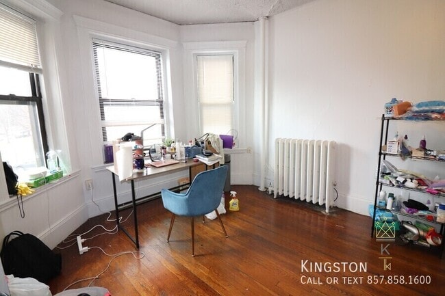 Foto del edificio - 238 Hemenway St