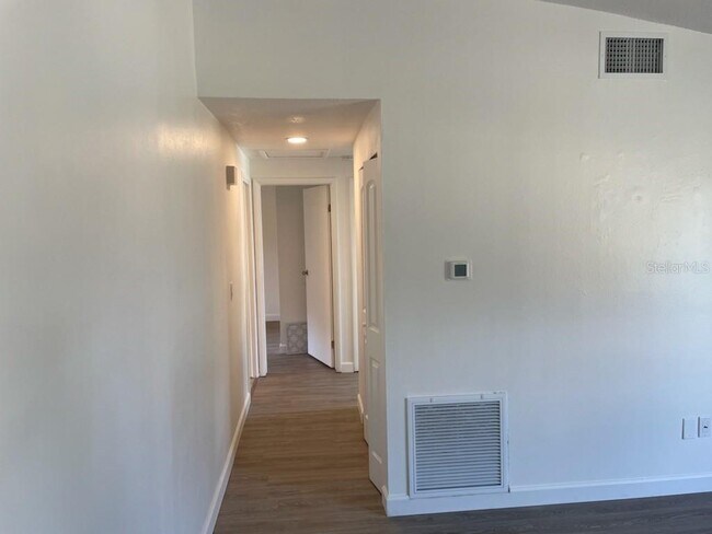 Building Photo - 1223 Piney Branch Cir