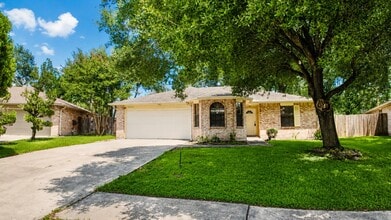 Building Photo - 13624 Sableglen Dr