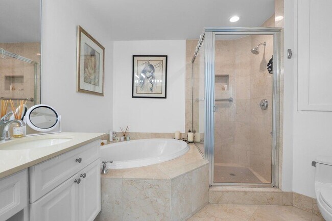 Foto del edificio - 111 SE 8th Ave