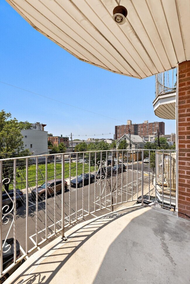 Foto del edificio - 420 6th St