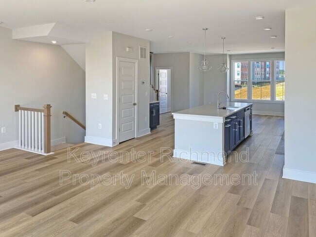 Foto del edificio - 509 Munson Woods Walk