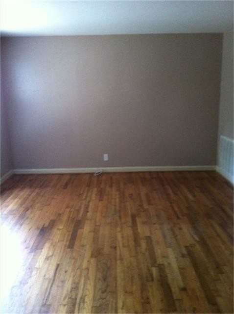 Building Photo - 4822 Merwin St