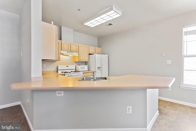 Building Photo - 15610 Everglade Ln
