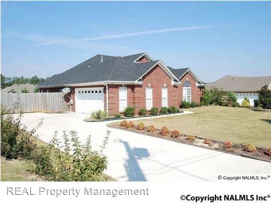 Building Photo - 3 br, 2.5 bath House - 183 Timber Oak Rd