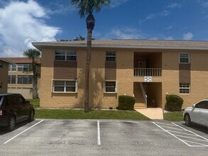 Building Photo - 3135 Shady Dell Ln