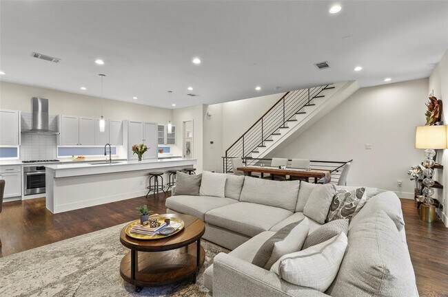 Foto del edificio - 4962 Fuqua St