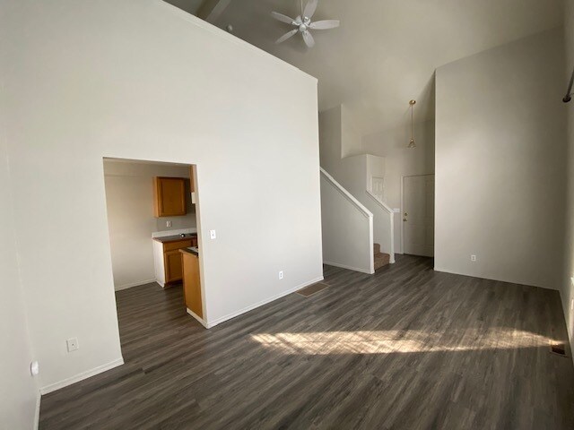 Building Photo - 2211 N Hamilton St