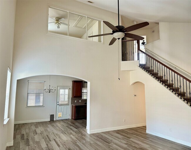 Foto del edificio - 21314 Bella Luna Ct