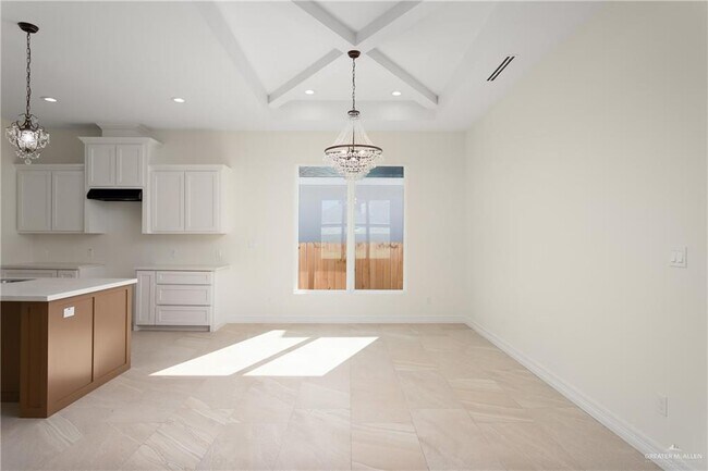 Foto del edificio - 2705 Tassajara St
