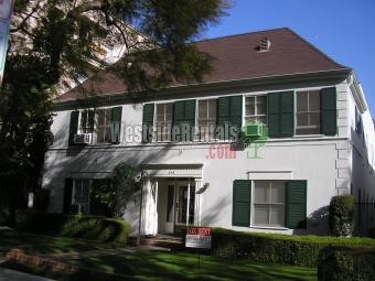 Primary Photo - 446 N Oakhurst Dr