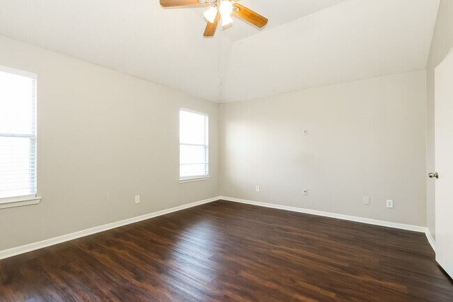 Building Photo - 16207 Imperial Forest Ln