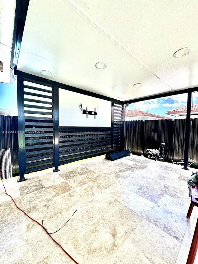 Foto del edificio - 21280 SW 123rd Ave