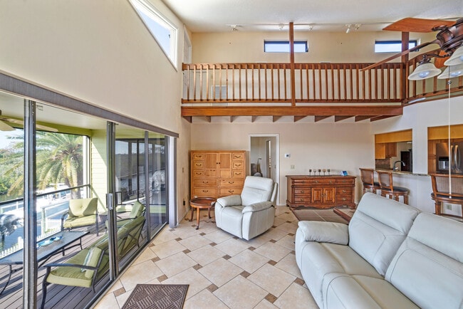 Building Photo - 6321 Garland Ct