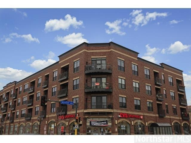 Primary Photo - 15 E Franklin Ave