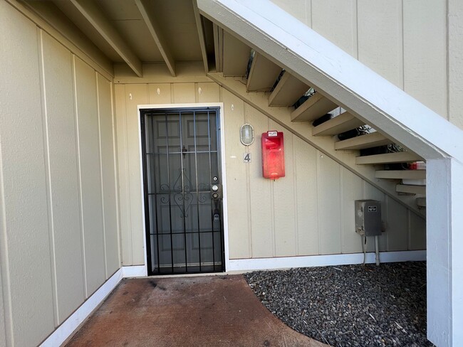 Building Photo - 665s