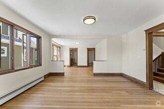 Building Photo - 46 Dartmouth St