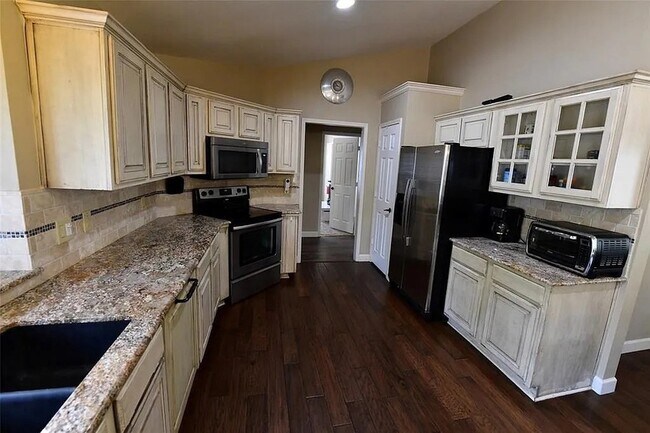 Foto del edificio - 525 Blair Meadow Dr