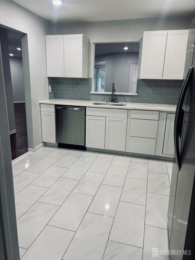 Foto del edificio - 1 Upperbrook Ct