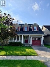 Building Photo - 36 Hollinrake Ave
