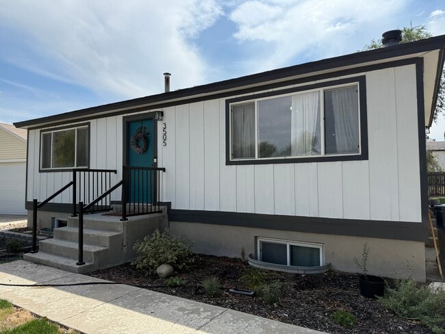 Foto del edificio - Modern Comfort in the Heart of West Jordan...