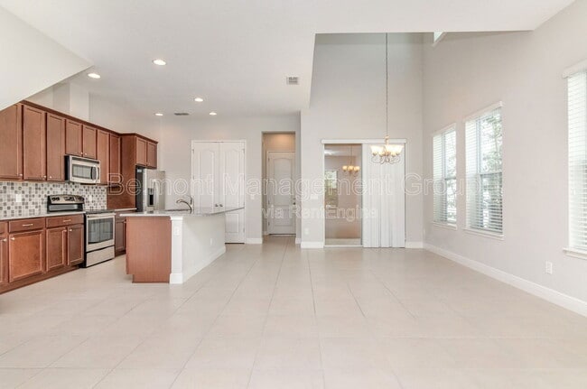 Photo - 8573 Pinter St Townhome