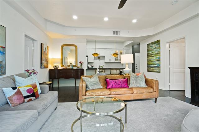 Building Photo - 3225 Turtle Creek Blvd Blvd