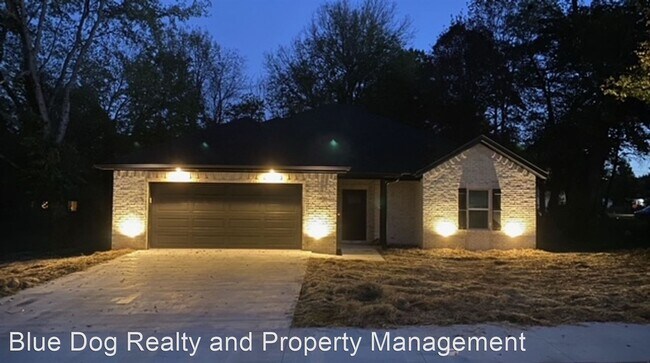 Foto del edificio - 3 br, 2 bath House - 187 Main Street