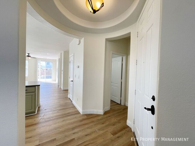 Foto del edificio - 2913 Big Mountain Ave