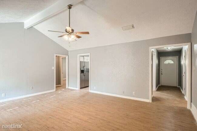 Building Photo - 3 br, 2 bath House - 214 Buffalo Creek Dr ...