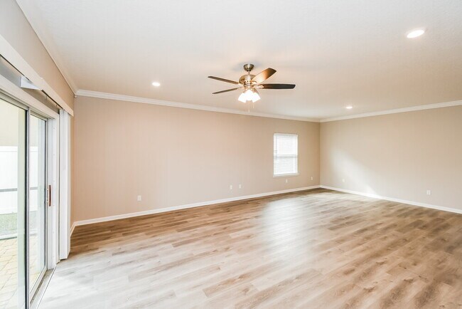 Foto del edificio - 16171 Magnolia Grove Way