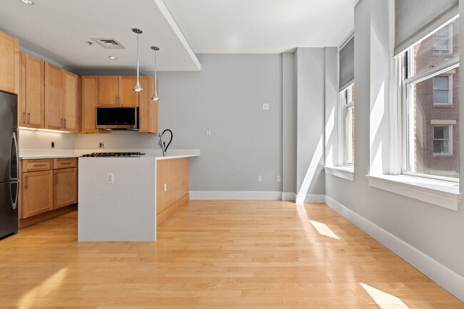 Photo - 70 Lincoln St Apartment