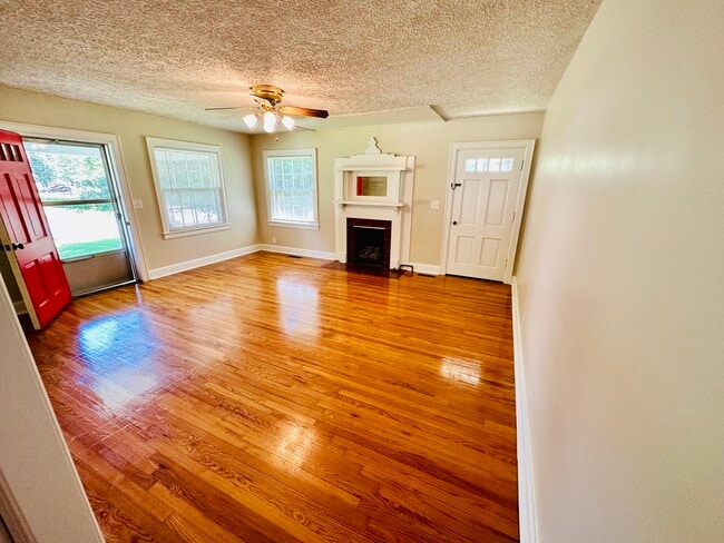 Building Photo - 226 Shivel Dr