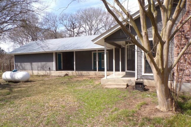 Foto del edificio - 1601 Co Rd 491