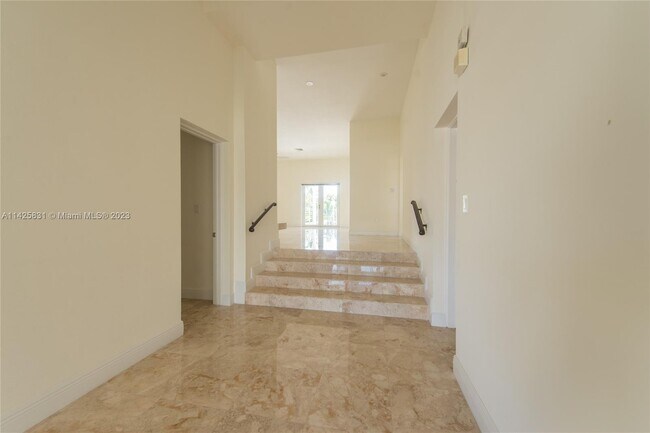 Foto del edificio - 13001 Nevada St