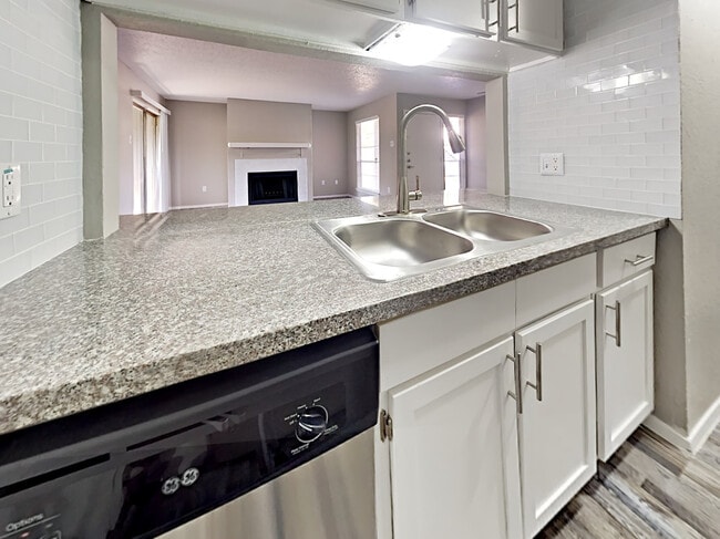 2x2 - Parkside Arlington