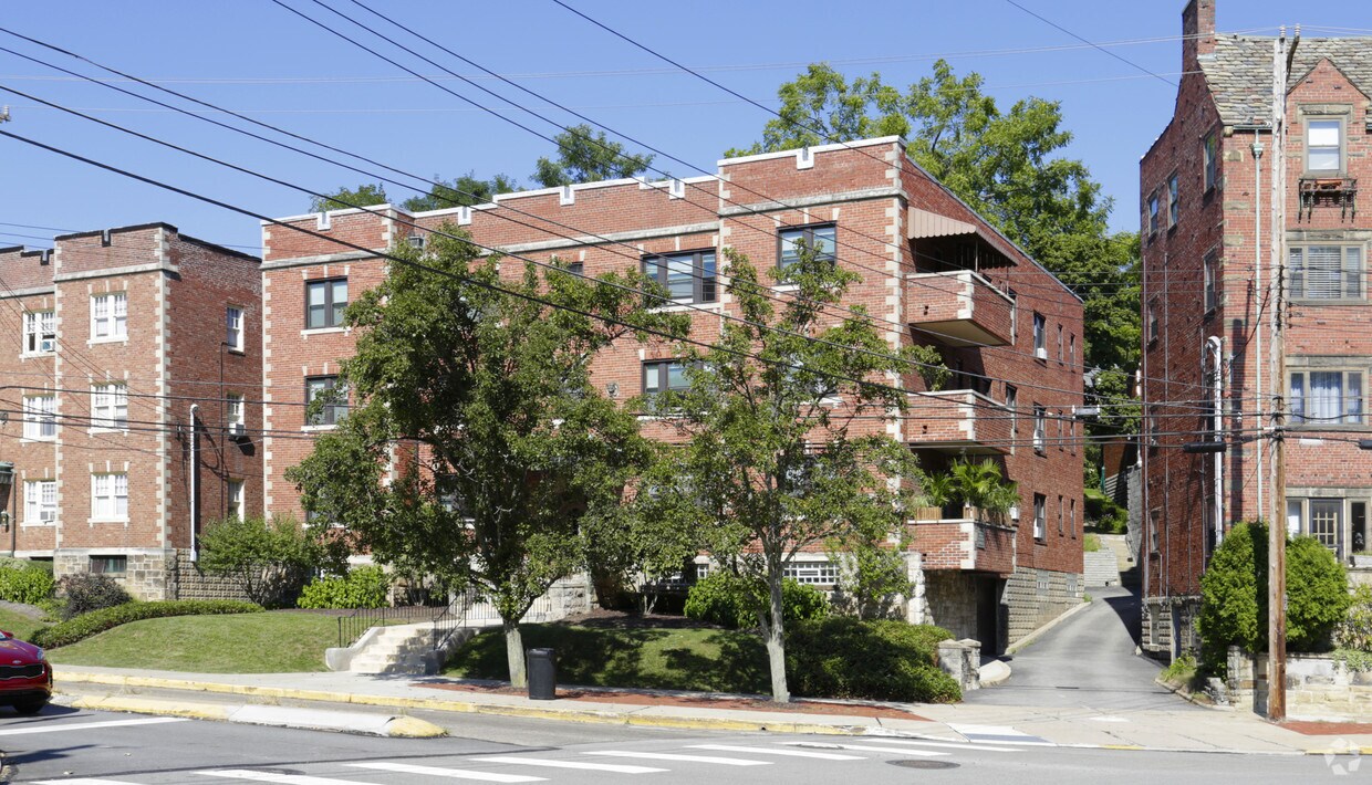 Exterior del apartamento - 781-783 Shady Dr E