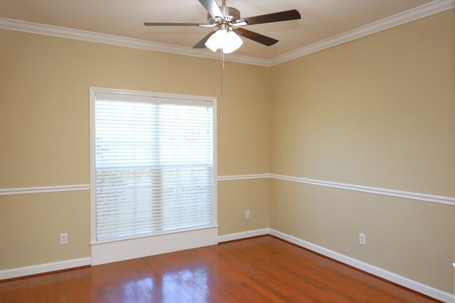 Foto del edificio - 4026 Applecross Rd