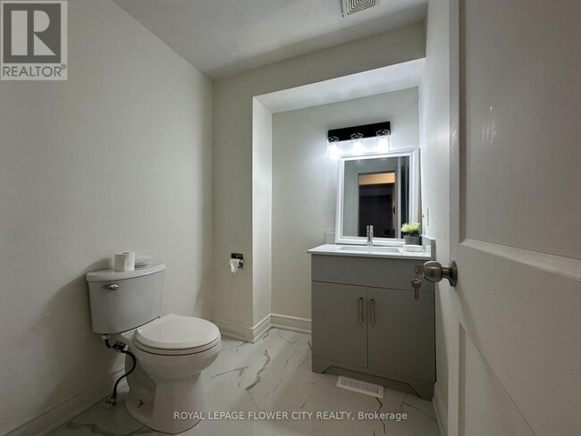 Building Photo - 24 Peterson Ct