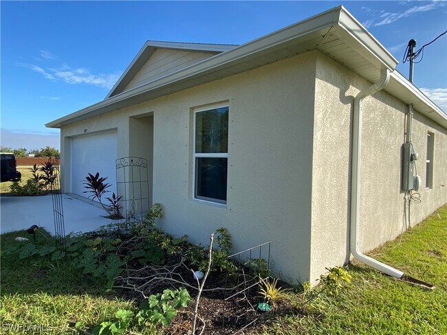 Building Photo - 3577 Andalusia Blvd