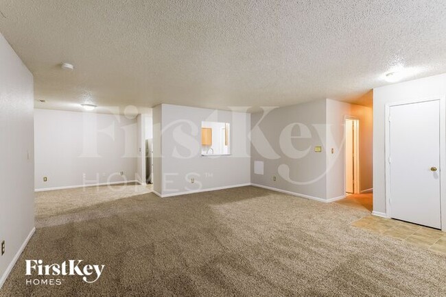 Foto del edificio - 3257 Blue Ash Ln