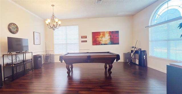 Building Photo - 10361 Balsam Dr