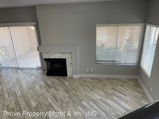 Building Photo - 3 br, 2.5 bath House - 1701 EMPIRE MINE DR