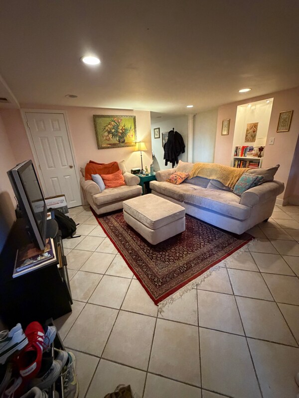 Foto del edificio - 1756 Lanier Pl NW