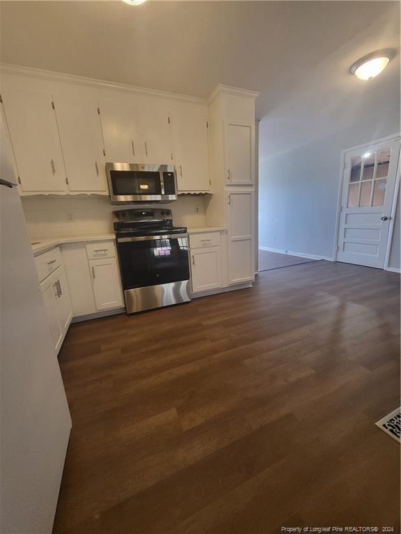Building Photo - 757 Goodyear Dr