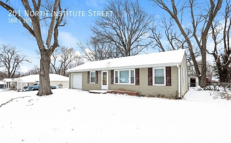 Primary Photo - 201 N Institute St