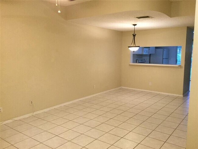 Building Photo - 7886 Dixie Beach Cir