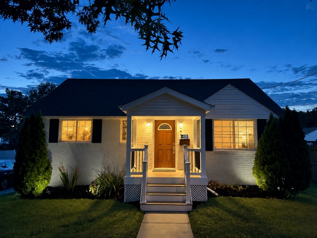 Luces nocturnas - 12728 Gould Rd
